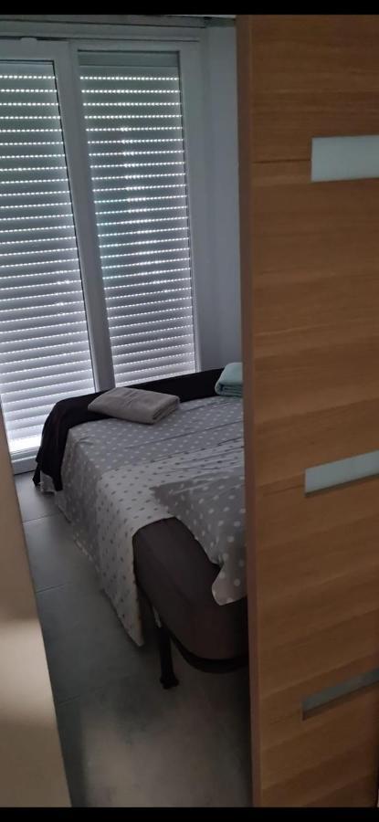 Menton, Appartement/Jardin, Proche Mer Et Centre Esterno foto